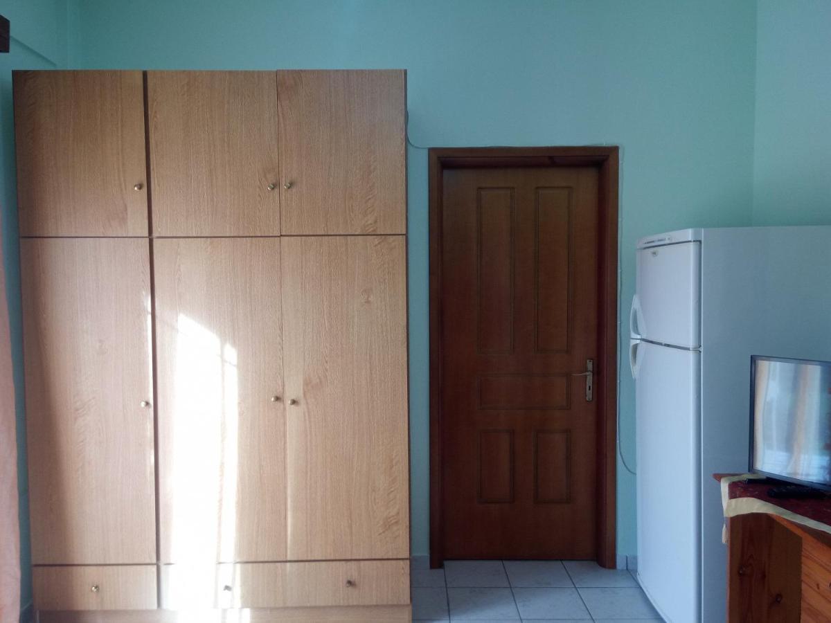 Lampros Studio Kalampaka Exteriör bild